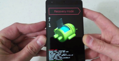 Restablecer los datos de fábrica de un celular Android